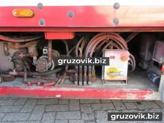 Скотовоз Pezzaioli SBA31 2009 года б/у
