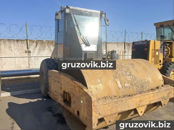 Дорожный каток Caterpillar CS533E 2008 года б/у фото 2