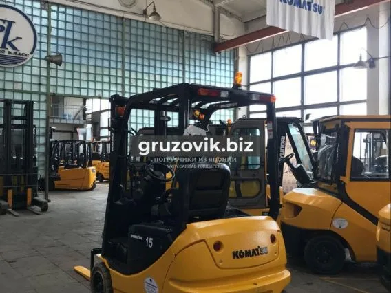 Вилочный погрузчик Komatsu FB15-12 2010 года б/у фото 2