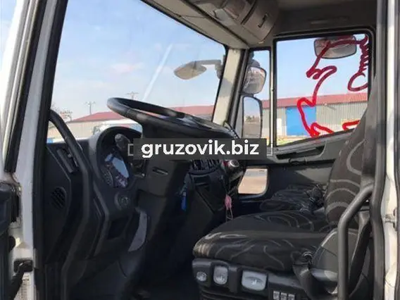 Эвакуатор IVECO EuroCargo ML 75E18 2011 года б/у фото 5