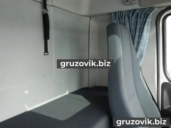 Эвакуатор Volvo A30D 2011 года б/у фото 2