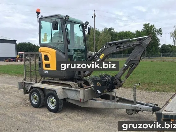 Экскаватор Volvo EC15C 2012 года б/у фото 3