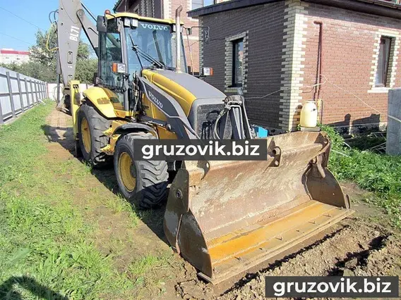 Экскаватор-погрузчик Volvo BL71 2007 года б/у фото 2