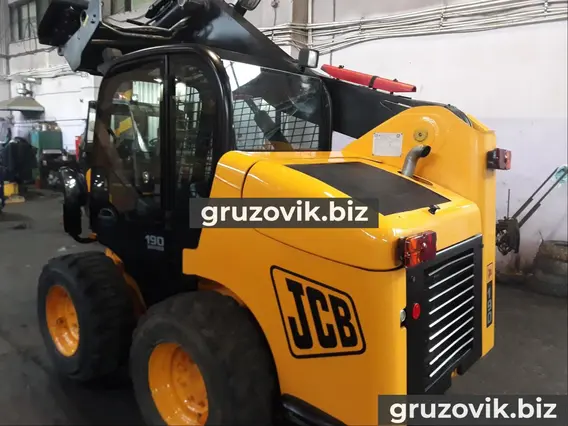 Телескопический погрузчик JCB JS190 2008 года новый