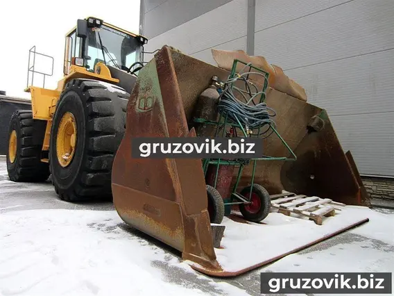 Экскаватор Volvo L220F 2012 года б/у фото 5