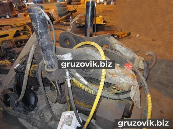 Строительная техника Engcon EC226 2016 года б/у фото 3