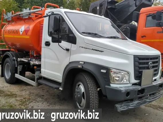 Автотопливозаправщик ГАЗон Next С41R13-1010 2018 года б/у фото 3