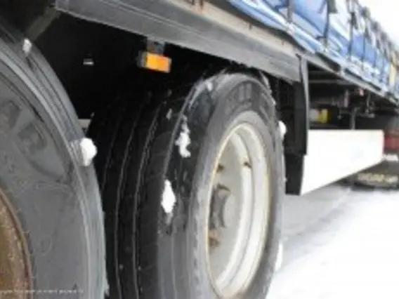 Шторный полуприцеп Krone Coil Liner 2012 года новый