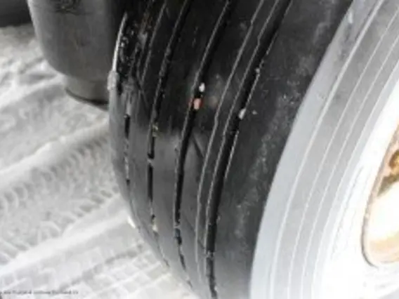 Шторный полуприцеп Krone Coil Liner 2012 года новый фото 2