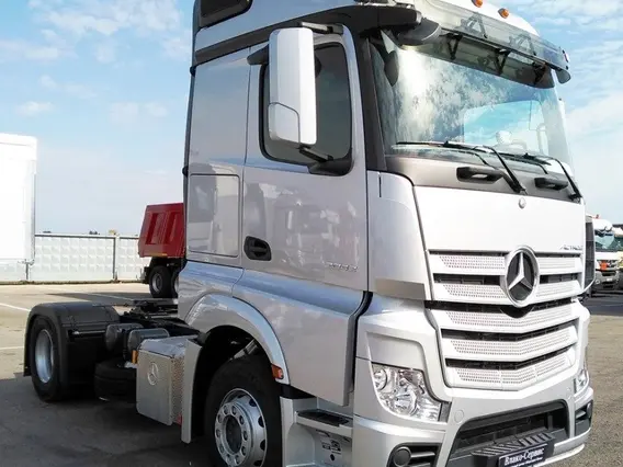 Тягач Mercedes-Benz Actros 2042 LS 2018 года новый