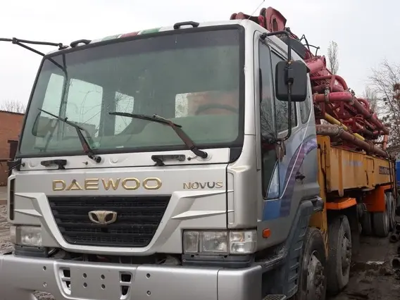 Бетононасос Daewoo Novus 2002 года б/у фото 9