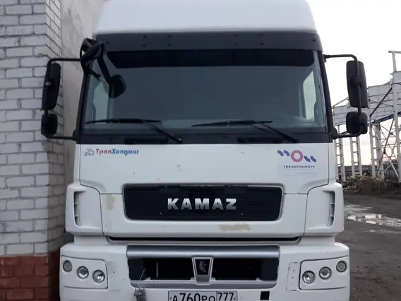 Тягач Камаз 5490 2014 года б/у