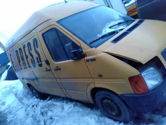 Автофургон Volkswagen LT35 1998 года б/у