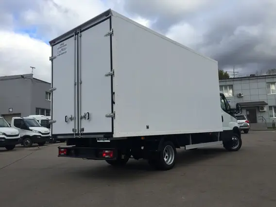 Автофургон IVECO Daily 50C15 2018 года новый фото 4