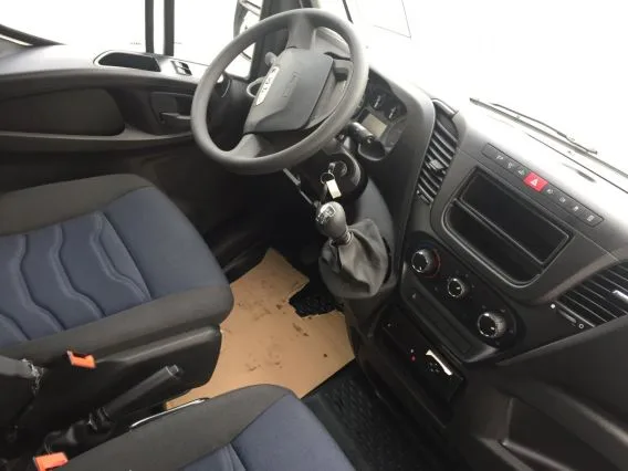 Автофургон IVECO Daily 50C15 2018 года новый фото 6