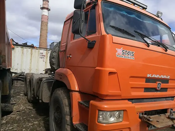 Тягач Камаз 44108 2010 года б/у фото 7