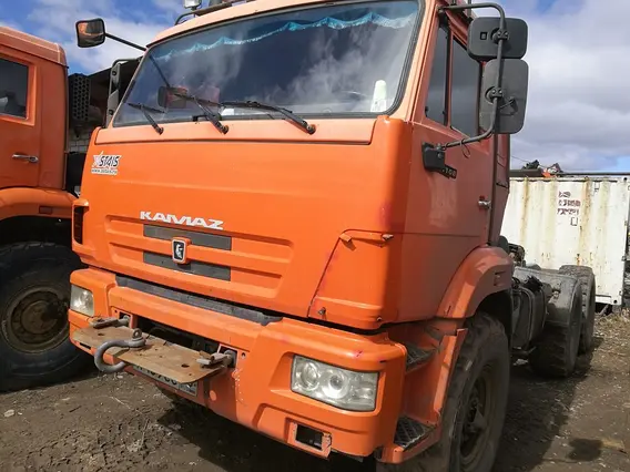 Тягач Камаз 44108 2010 года б/у фото 8