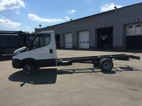 Шасси IVECO Daily 35C15 2018 года новый фото 2