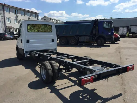 Шасси IVECO Daily 35C15 2018 года новый фото 3