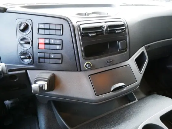 Автофургон Mercedes-Benz atego 1230 2014 года б/у фото 9