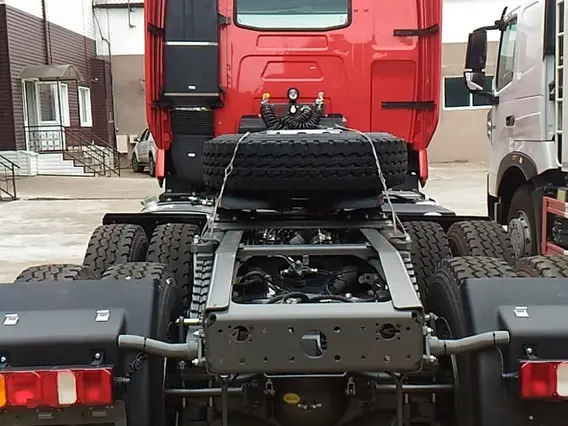 Тягач Howo ZZ4327V3247Q 2019 года новый фото 10