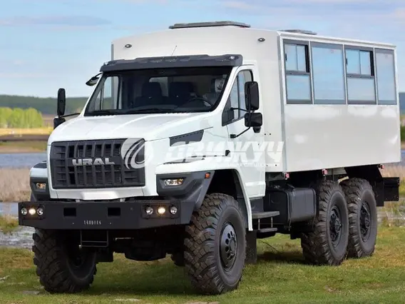 Вахтовый автобус Урал НЕКСТ 3255-5013-71Е4 2017 года б/у