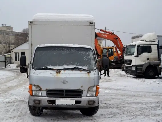 Автофургон Hyundai HD 2005 года б/у фото 2
