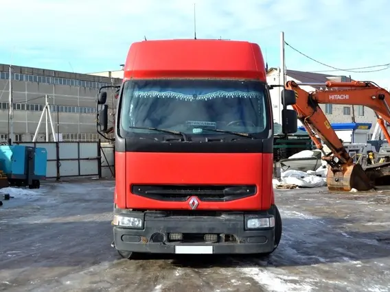 Тягач Renault Premium 2001 года б/у фото 2