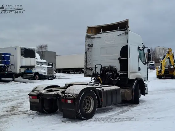 Тягач Renault Premium 380.19T 2011 года б/у фото 4