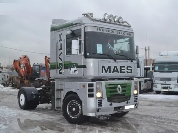 Тягач Renault Magnum 2002 года б/у фото 2