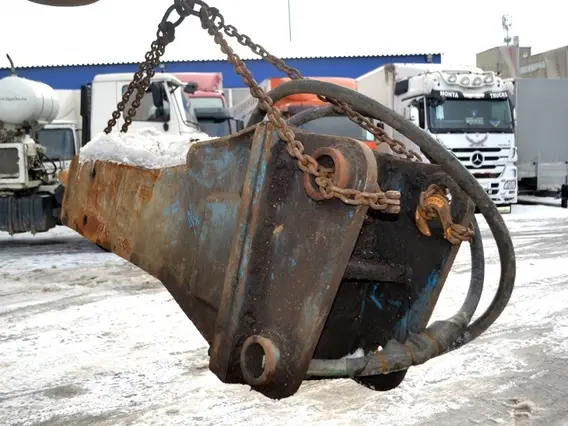 Навесное оборудование maxpower k371r 2010 года б/у фото 3
