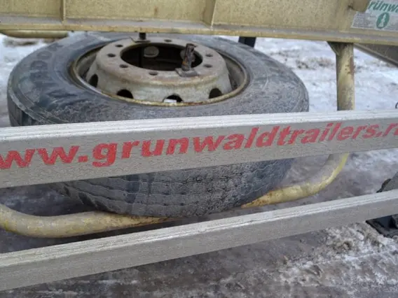 Полуприцеп-контейнеровоз Grunwald Grunwald 2012 года б/у фото 9