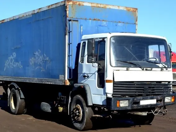 Автофургон Volvo FL 1997 года б/у фото 3