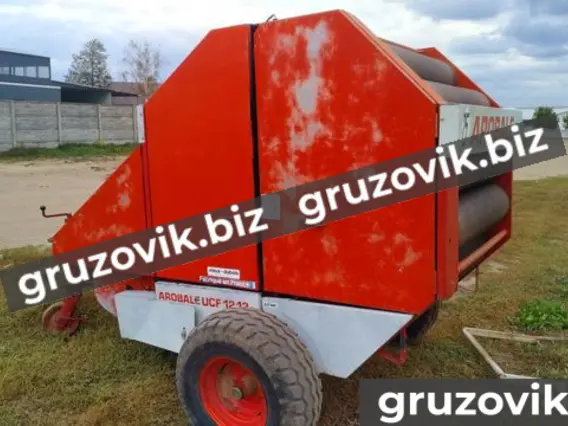 Пресс-подборщик Claas Rollant 44  б/у фото 3