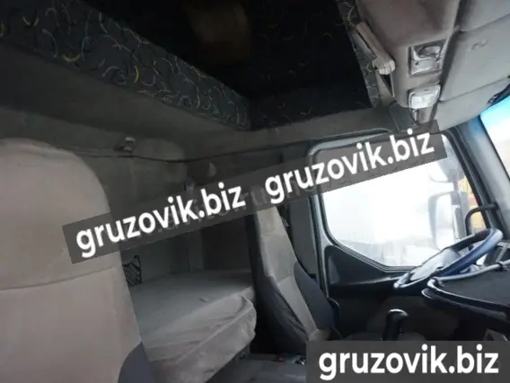 Тягач Renault Premium 380.18 2007 года б/у фото 5