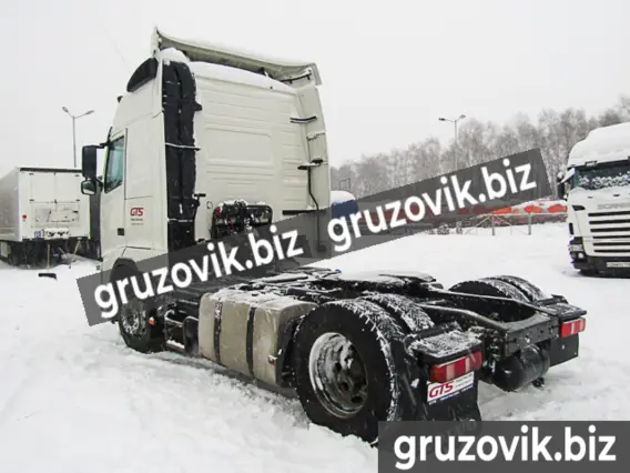 Тягач Volvo FH440 440 года б/у фото 5
