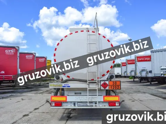 Полуприцеп-бензовоз ППЦ Автоцистерна для жидких нефтепродуктов Merve 2012  б/у фото 4