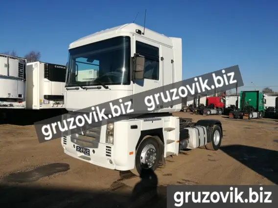 Тягач Renault Magnum 2005 года б/у
