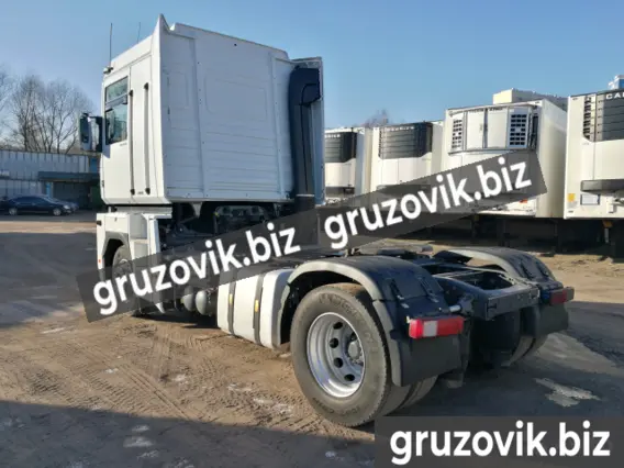 Тягач Renault Magnum 2005 года б/у фото 5