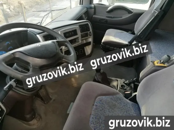 Тягач Renault Magnum 2005 года б/у фото 6