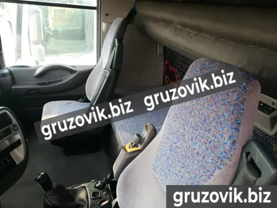 Тягач Renault Magnum 2005 года б/у фото 7
