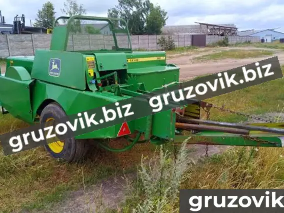 Пресс-подборщик John Deere 330  б/у фото 6