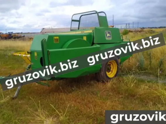 Пресс-подборщик John Deere 330  б/у фото 8