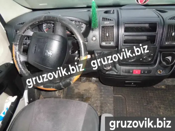 Микроавтобус Peugeot Boxer 2014 года б/у фото 2