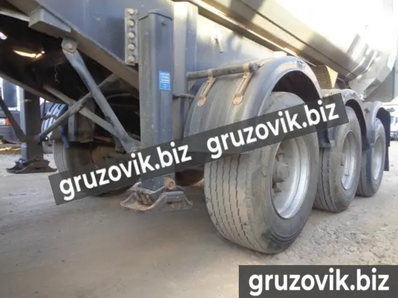 Самосвальный полуприцеп Grunwald 9453 2013 года б/у