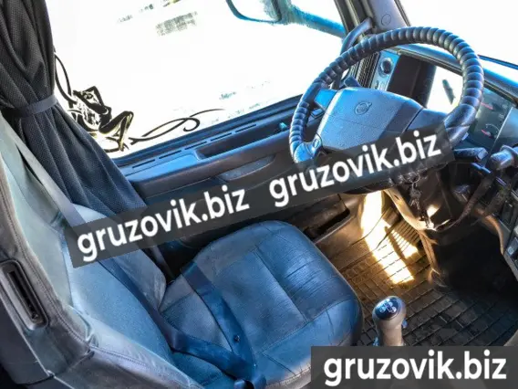 Тягач Volvo FH 2013 года б/у