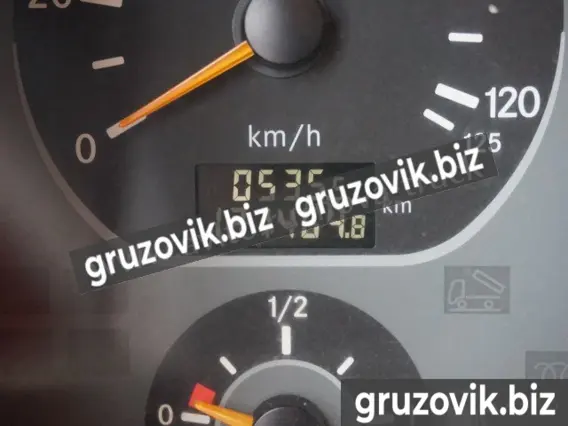 Тягач Mercedes-Benz Actros 1841 2004 года б/у