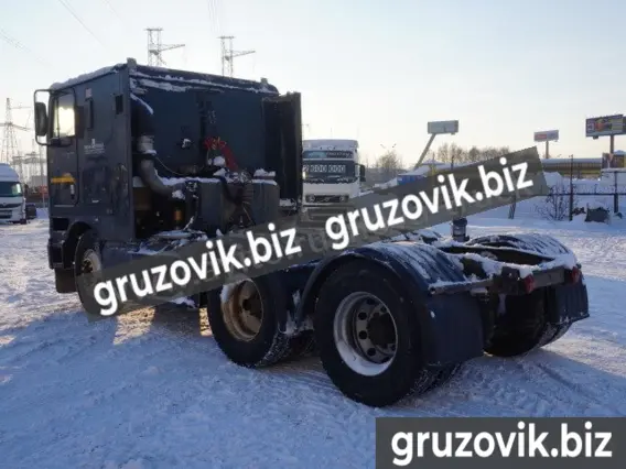 Тягач International 9800 2009 года б/у фото 7