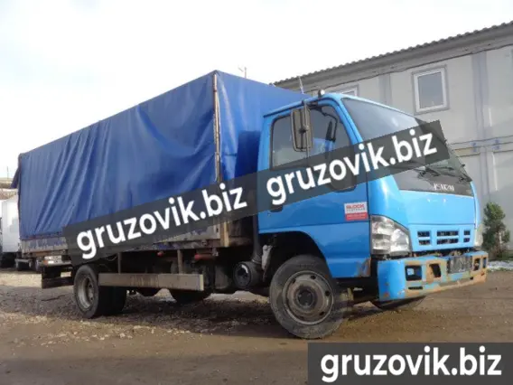 Тентованный грузовик Isuzu NQR 75P 2009 года б/у фото 5