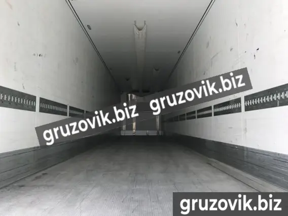 Полуприцеп-рефрижератор Schmitz SKO24 2017 года б/у фото 9